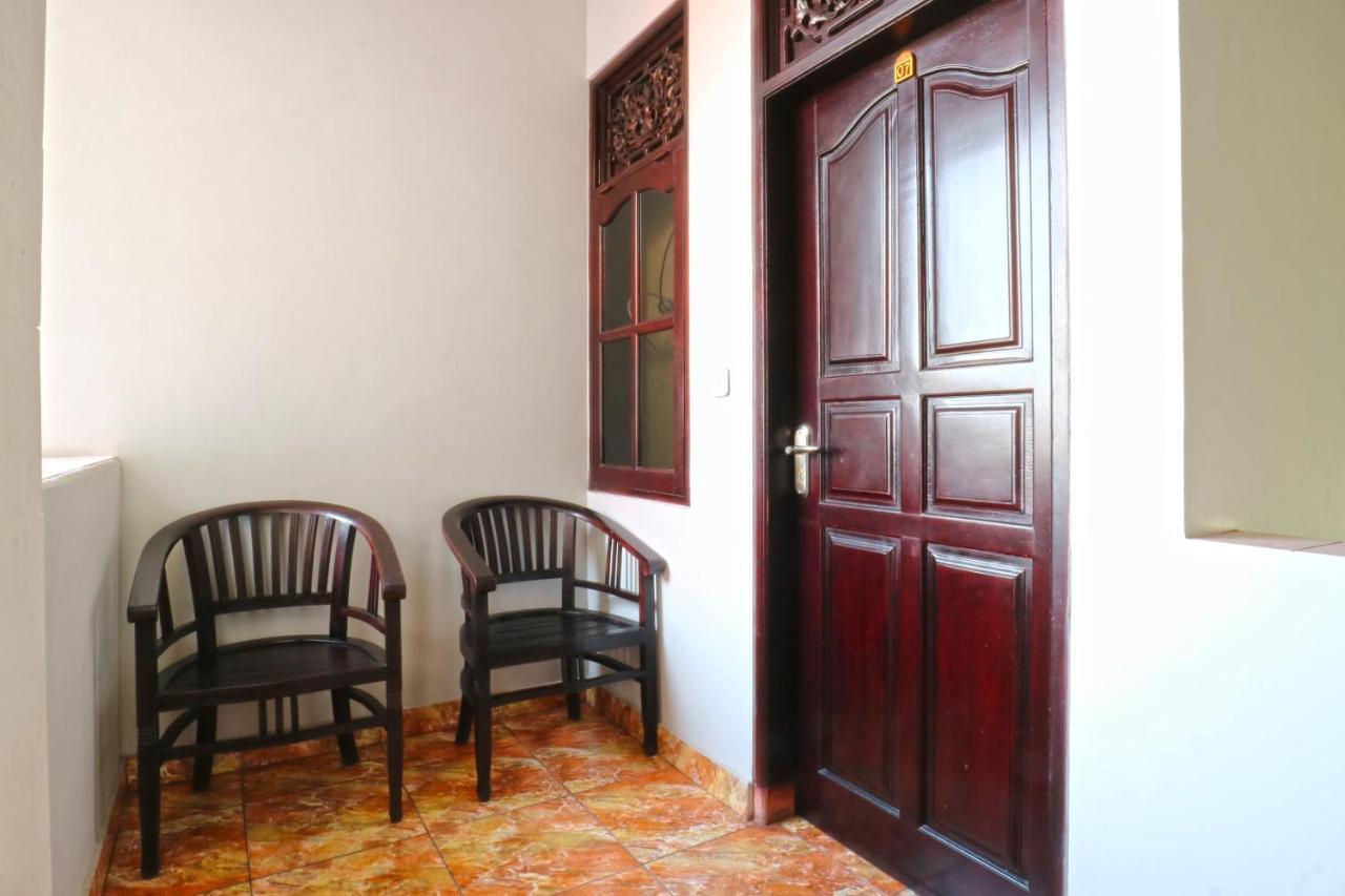 Bangsal Homestay Denpasar  Bagian luar foto