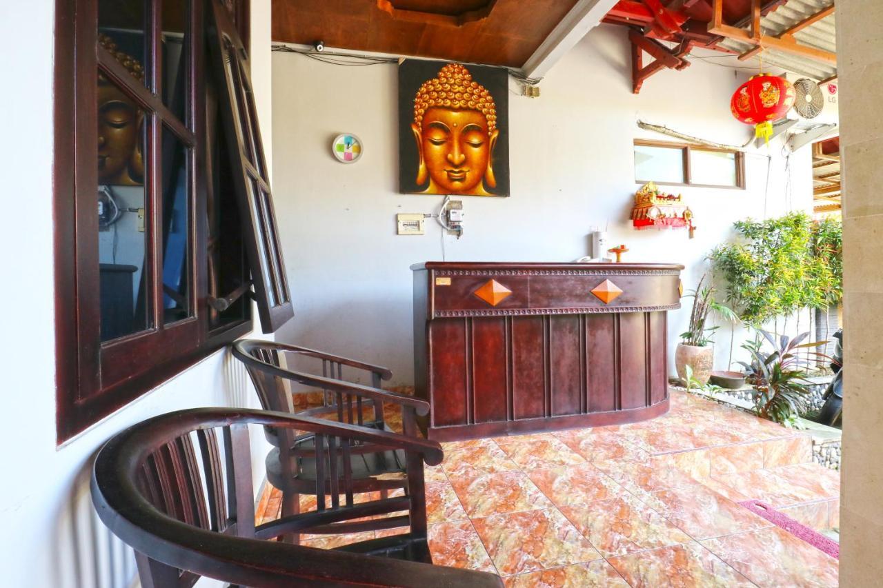Bangsal Homestay Denpasar  Bagian luar foto