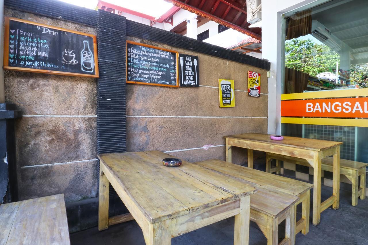Bangsal Homestay Denpasar  Bagian luar foto
